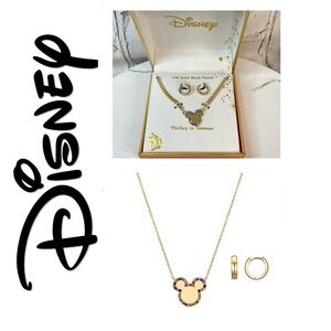 🐘🐘💓 Disney’s Mickey Necklace and Earring Set